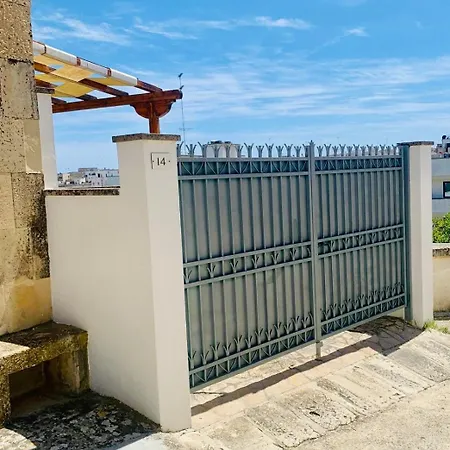 別荘 La Limesa, A 200 Year Old Converted Stable In